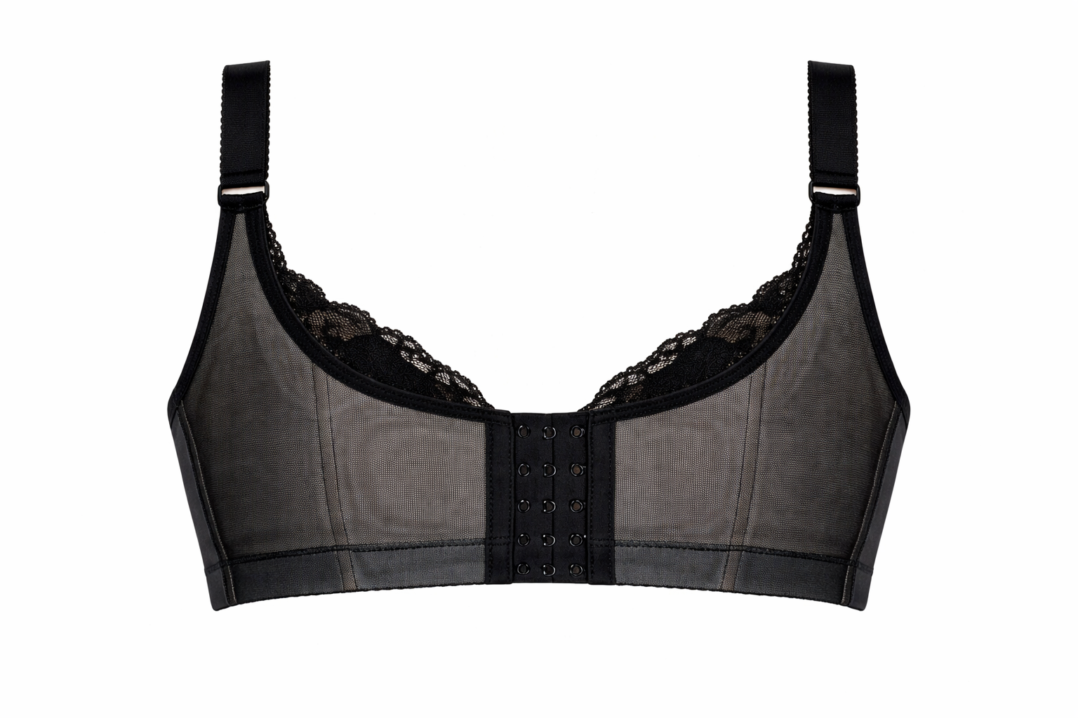 Sujetador push-up de encaje floral con soporte cómodo y efecto realce natural.
Invisible bajo la ropa y perfecto para el día a día o ocasiones especiales.